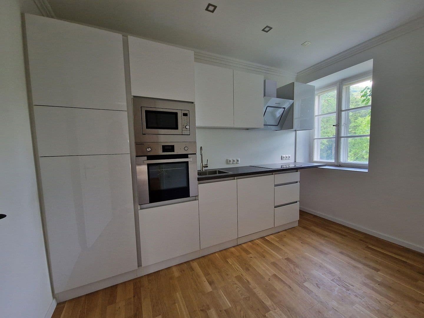 Prenájom bytu 3-izbový 110 m², Elsbethen, Salzbursko Prenájom bytu 3-izbový 110 m², Elsbethen, Salzbursko