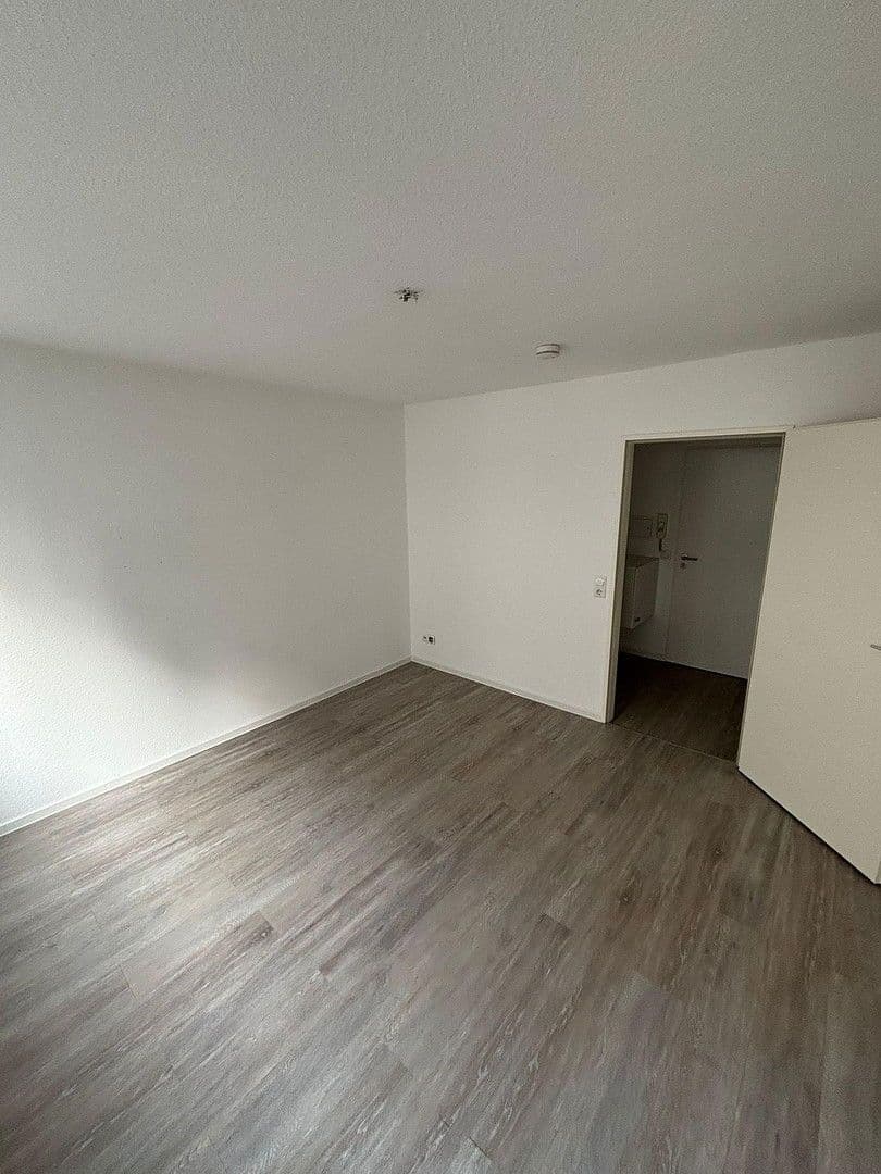 Prenájom bytu 1-izbový 20 m², Mainz, Porýnie-Falcko Prenájom bytu 1-izbový 20 m², Mainz, Porýnie-Falcko