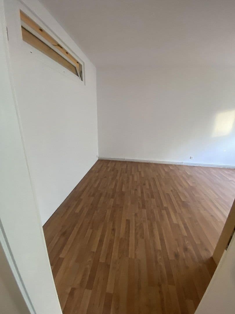 Predaj bytu 2-izbový 65 m², Göppingen, Bádensko-Wurttembersko Predaj bytu 2-izbový 65 m², Göppingen, Bádensko-Wurttembersko
