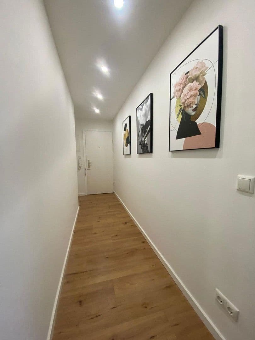 Prenájom bytu 1-izbový 41 m², Landsbergerstraße 445, München, Bavorsko Prenájom bytu 1-izbový 41 m², Landsbergerstraße 445, München, Bavorsko