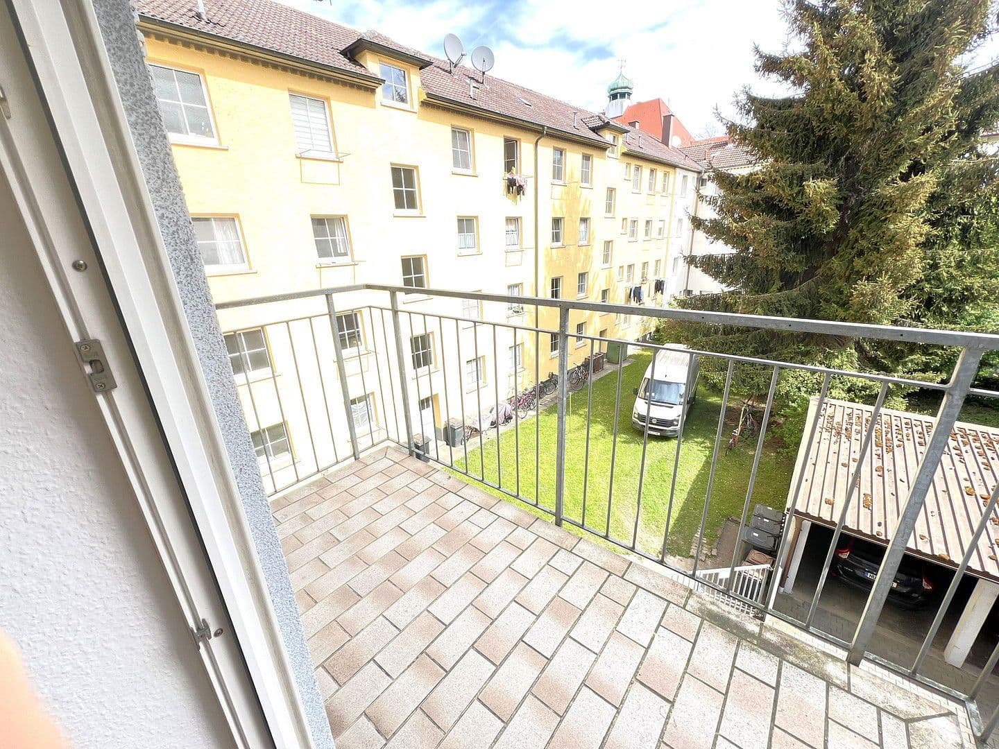 Prenájom bytu 3-izbový 60 m², Reuttier Straße 34/1, Neu-Ulm, Bavorsko Prenájom bytu 3-izbový 60 m², Reuttier Straße 34/1, Neu-Ulm, Bavorsko