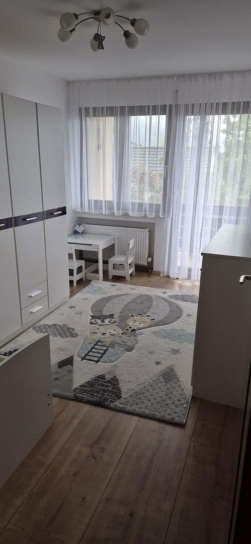 Predaj domu 153 m², pozemek 292 m², Wertheim, Bádensko-Wurttembersko Predaj domu 153 m², pozemek 292 m², Wertheim, Bádensko-Wurttembersko