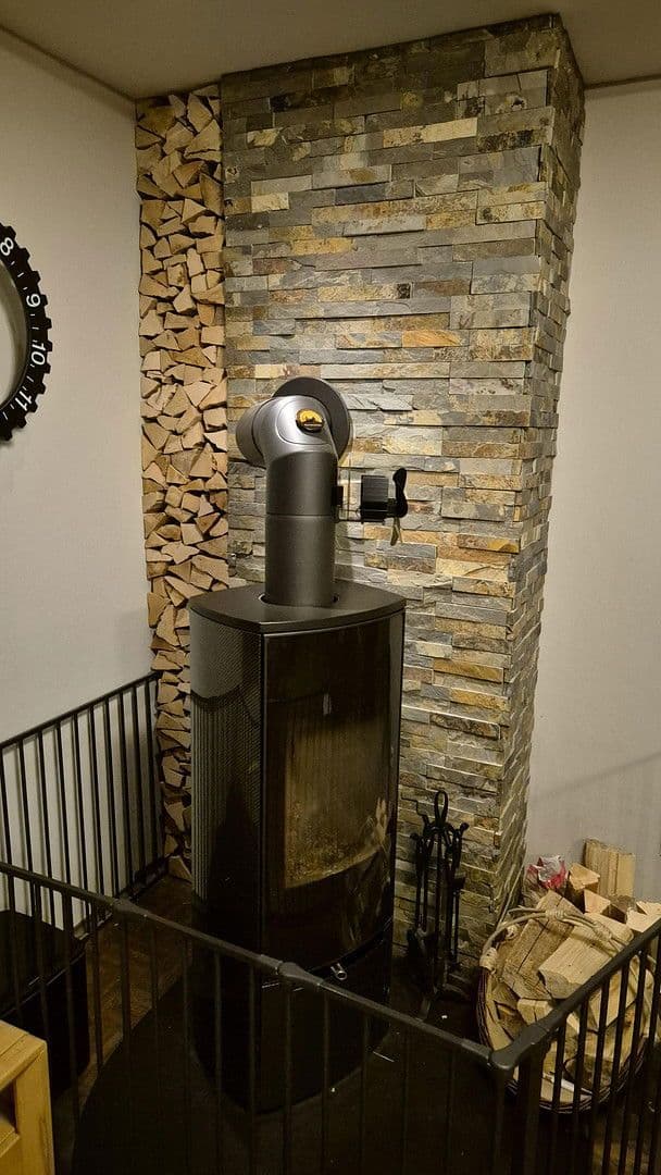 Predaj domu 153 m², pozemek 292 m², Wertheim, Bádensko-Wurttembersko Predaj domu 153 m², pozemek 292 m², Wertheim, Bádensko-Wurttembersko