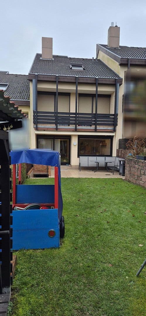 Predaj domu 153 m², pozemek 292 m², Wertheim, Bádensko-Wurttembersko Predaj domu 153 m², pozemek 292 m², Wertheim, Bádensko-Wurttembersko