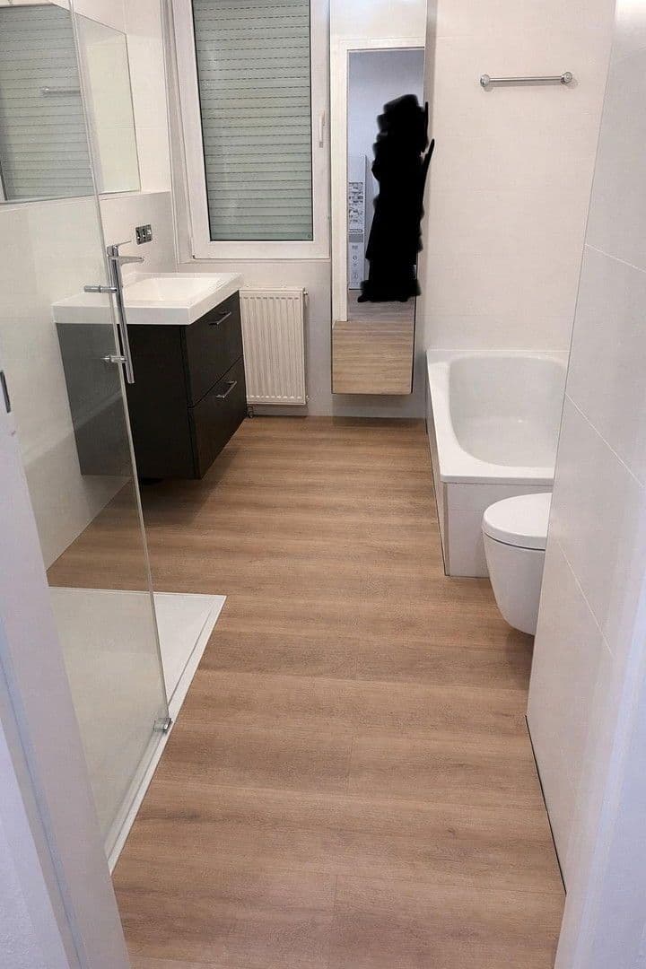 Prenájom bytu 2-izbový 74 m², Hofheim am Taunus, Hesensko Prenájom bytu 2-izbový 74 m², Hofheim am Taunus, Hesensko