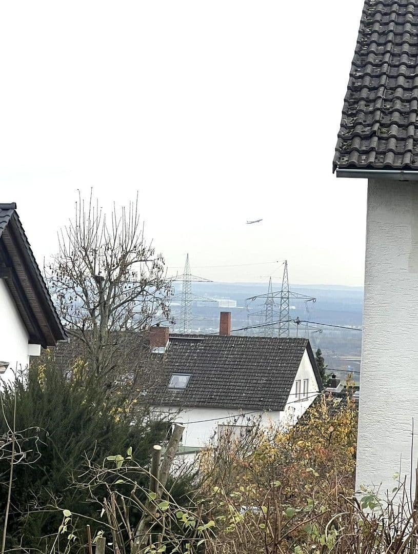 Prenájom bytu 2-izbový 74 m², Hofheim am Taunus, Hesensko Prenájom bytu 2-izbový 74 m², Hofheim am Taunus, Hesensko