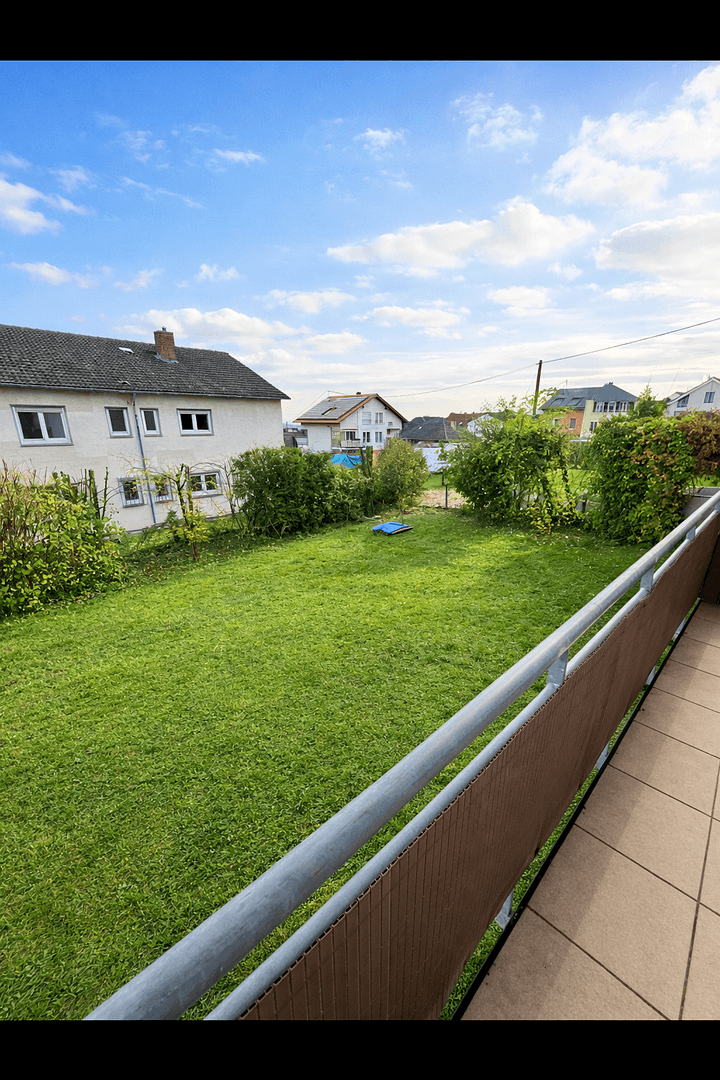 Prenájom bytu 2-izbový 74 m², Hofheim am Taunus, Hesensko Prenájom bytu 2-izbový 74 m², Hofheim am Taunus, Hesensko