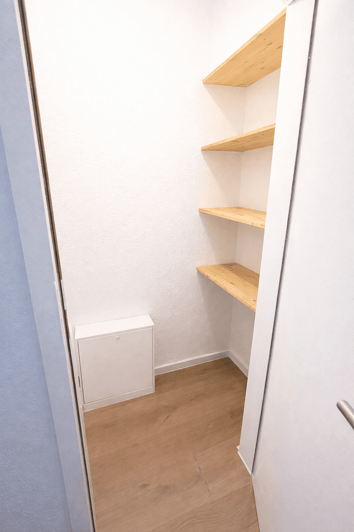 Prenájom bytu 2-izbový 74 m², Hofheim am Taunus, Hesensko Prenájom bytu 2-izbový 74 m², Hofheim am Taunus, Hesensko