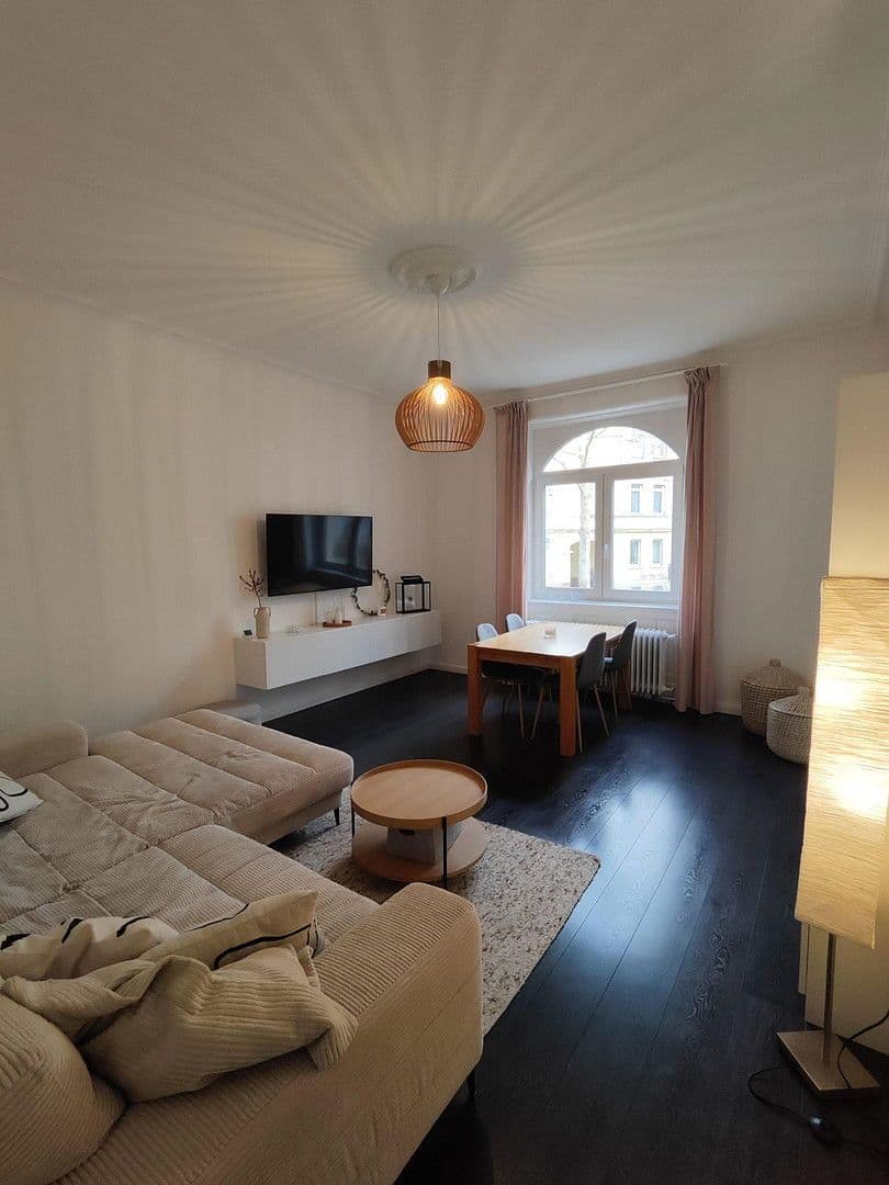 Predaj bytu 4-izbový 105 m², Stuttgart, Bádensko-Wurttembersko Predaj bytu 4-izbový 105 m², Stuttgart, Bádensko-Wurttembersko