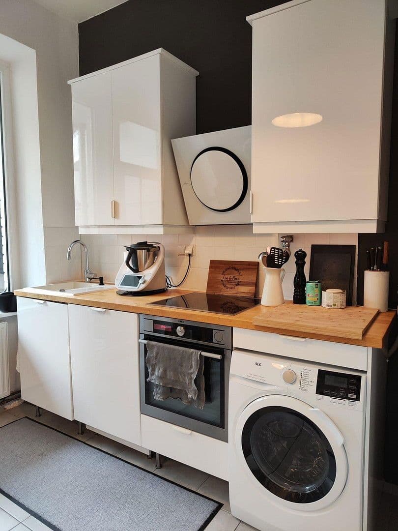 Predaj bytu 4-izbový 105 m², Stuttgart, Bádensko-Wurttembersko Predaj bytu 4-izbový 105 m², Stuttgart, Bádensko-Wurttembersko