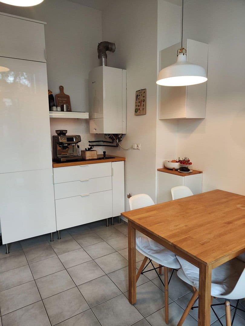 Predaj bytu 4-izbový 105 m², Stuttgart, Bádensko-Wurttembersko Predaj bytu 4-izbový 105 m², Stuttgart, Bádensko-Wurttembersko