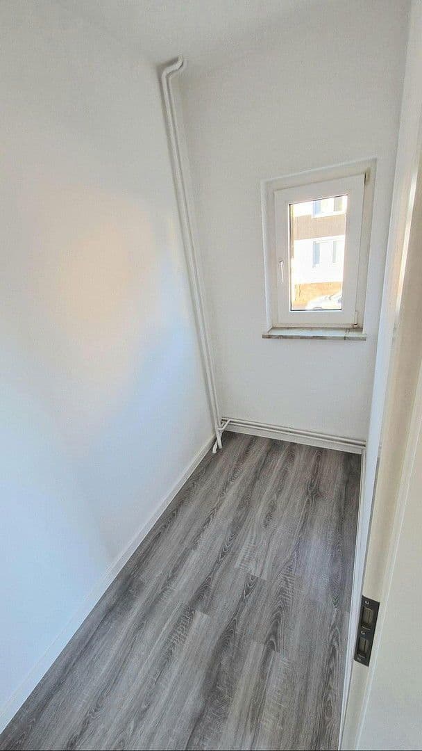 Prenájom bytu 2-izbový 63 m², Deensen, Dolné Sasko Prenájom bytu 2-izbový 63 m², Deensen, Dolné Sasko