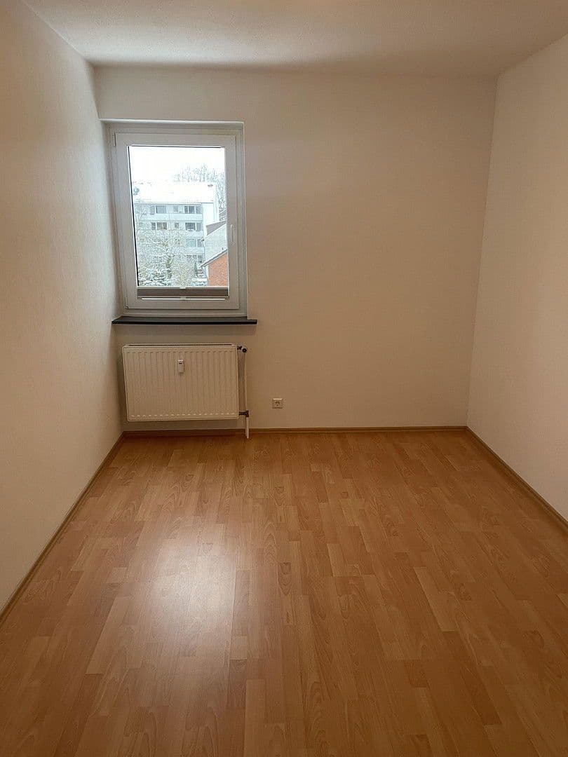 Prenájom bytu 3-izbový 70 m², Buxtehude, Dolné Sasko Prenájom bytu 3-izbový 70 m², Buxtehude, Dolné Sasko
