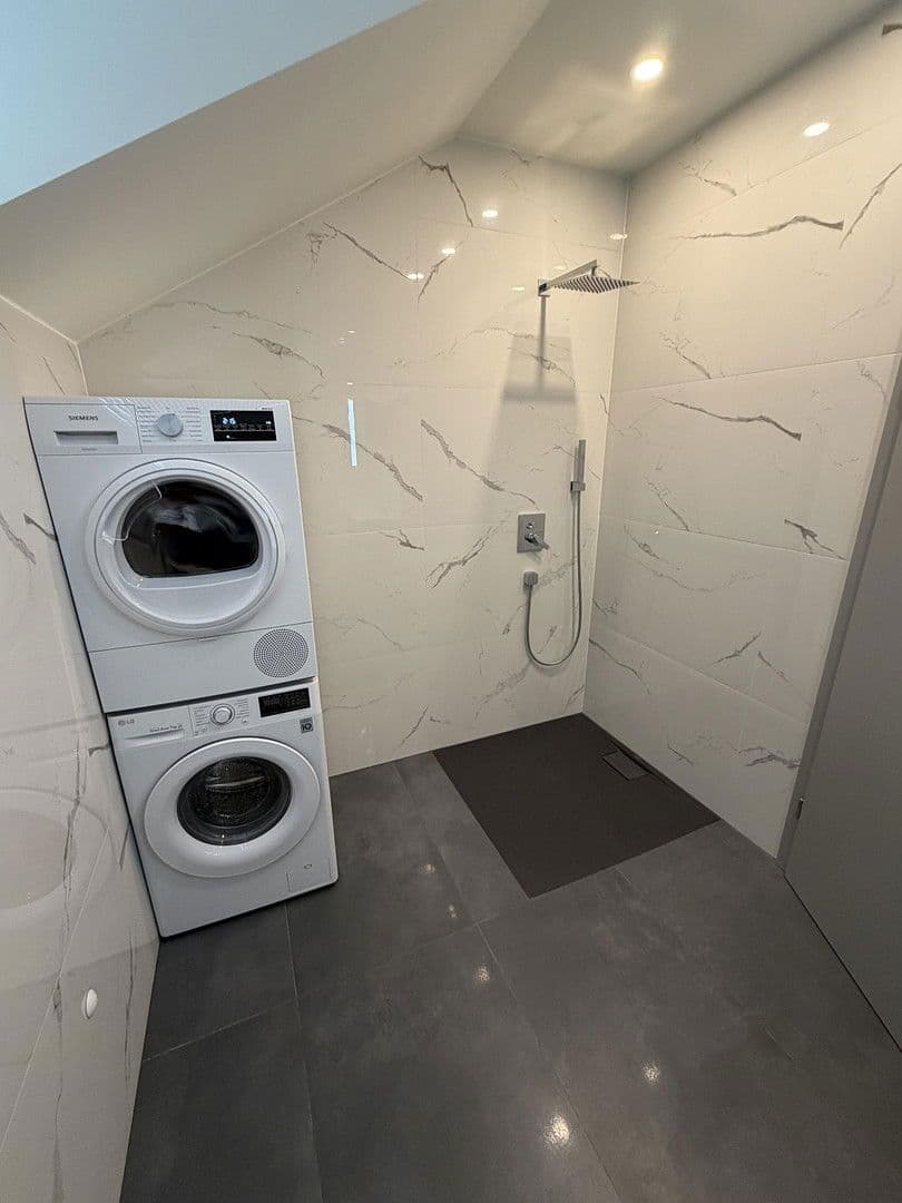 Predaj bytu 4-izbový 141 m², Wiesloch, Bádensko-Wurttembersko Predaj bytu 4-izbový 141 m², Wiesloch, Bádensko-Wurttembersko