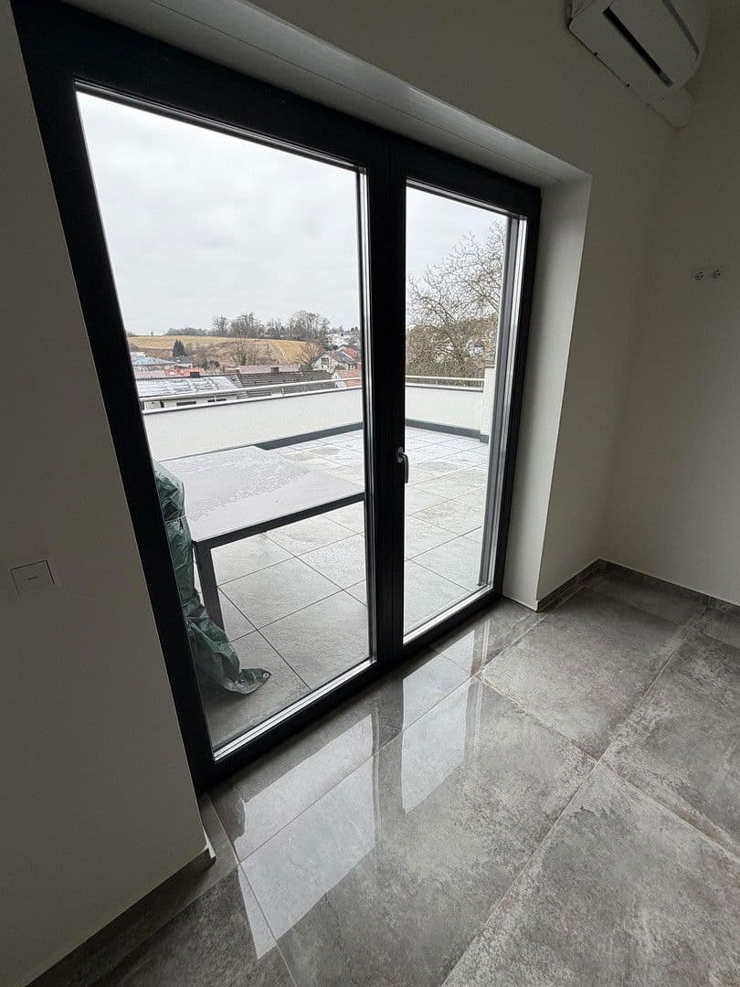 Predaj bytu 4-izbový 141 m², Wiesloch, Bádensko-Wurttembersko Predaj bytu 4-izbový 141 m², Wiesloch, Bádensko-Wurttembersko