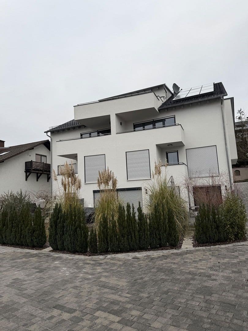 Predaj bytu 4-izbový 141 m², Wiesloch, Bádensko-Wurttembersko Predaj bytu 4-izbový 141 m², Wiesloch, Bádensko-Wurttembersko