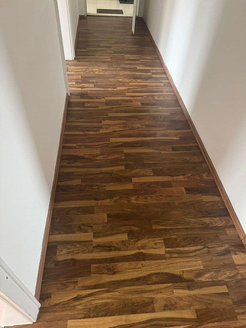 Prenájom bytu 3-izbový 75 m², Aichach, Bavorsko Prenájom bytu 3-izbový 75 m², Aichach, Bavorsko