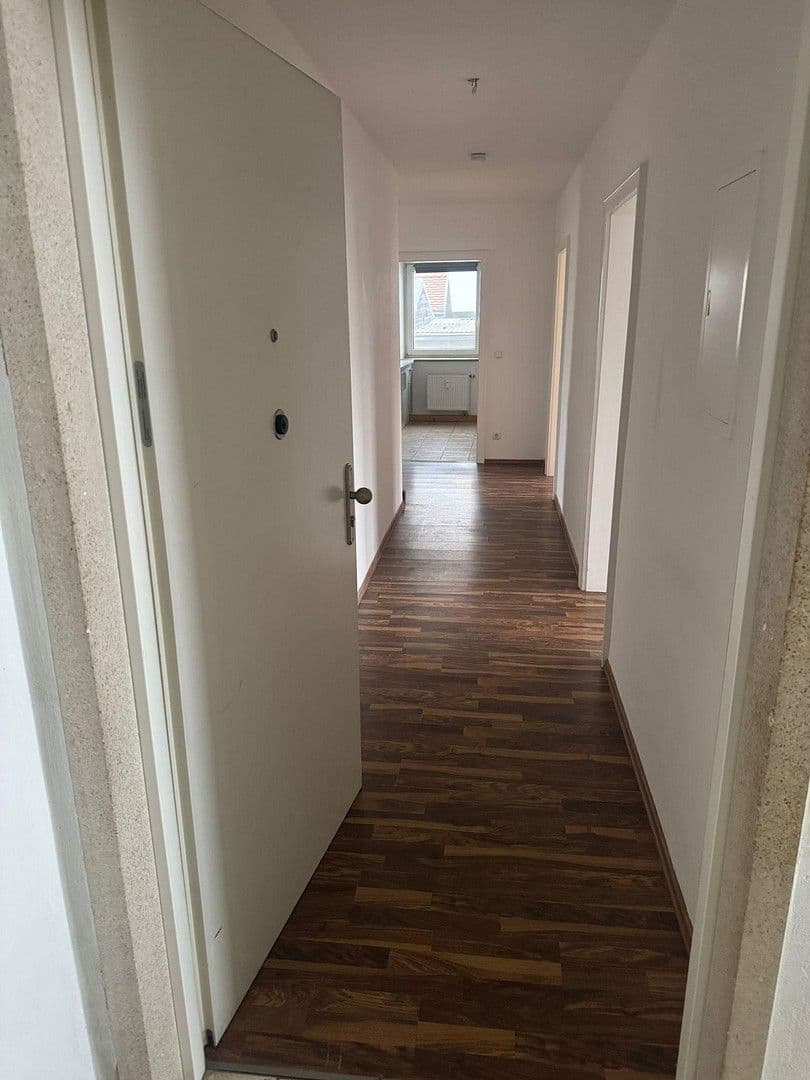 Prenájom bytu 3-izbový 75 m², Aichach, Bavorsko Prenájom bytu 3-izbový 75 m², Aichach, Bavorsko