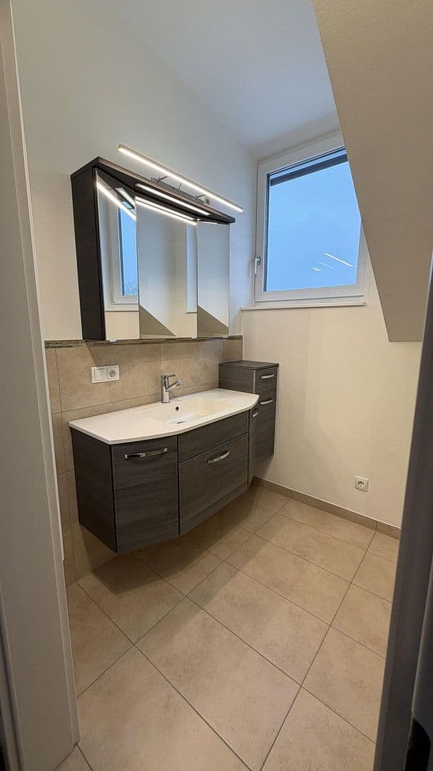 Predaj bytu 3-izbový 62 m², Großgmain, Salzbursko Predaj bytu 3-izbový 62 m², Großgmain, Salzbursko