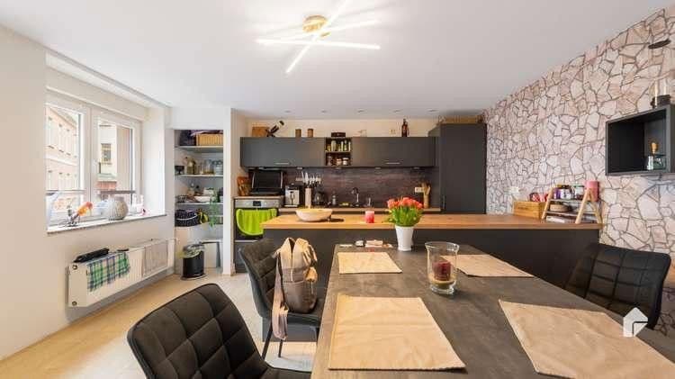 Prenájom bytu 4-izbový 127 m², Bad Belzig, Brandenbursko Prenájom bytu 4-izbový 127 m², Bad Belzig, Brandenbursko