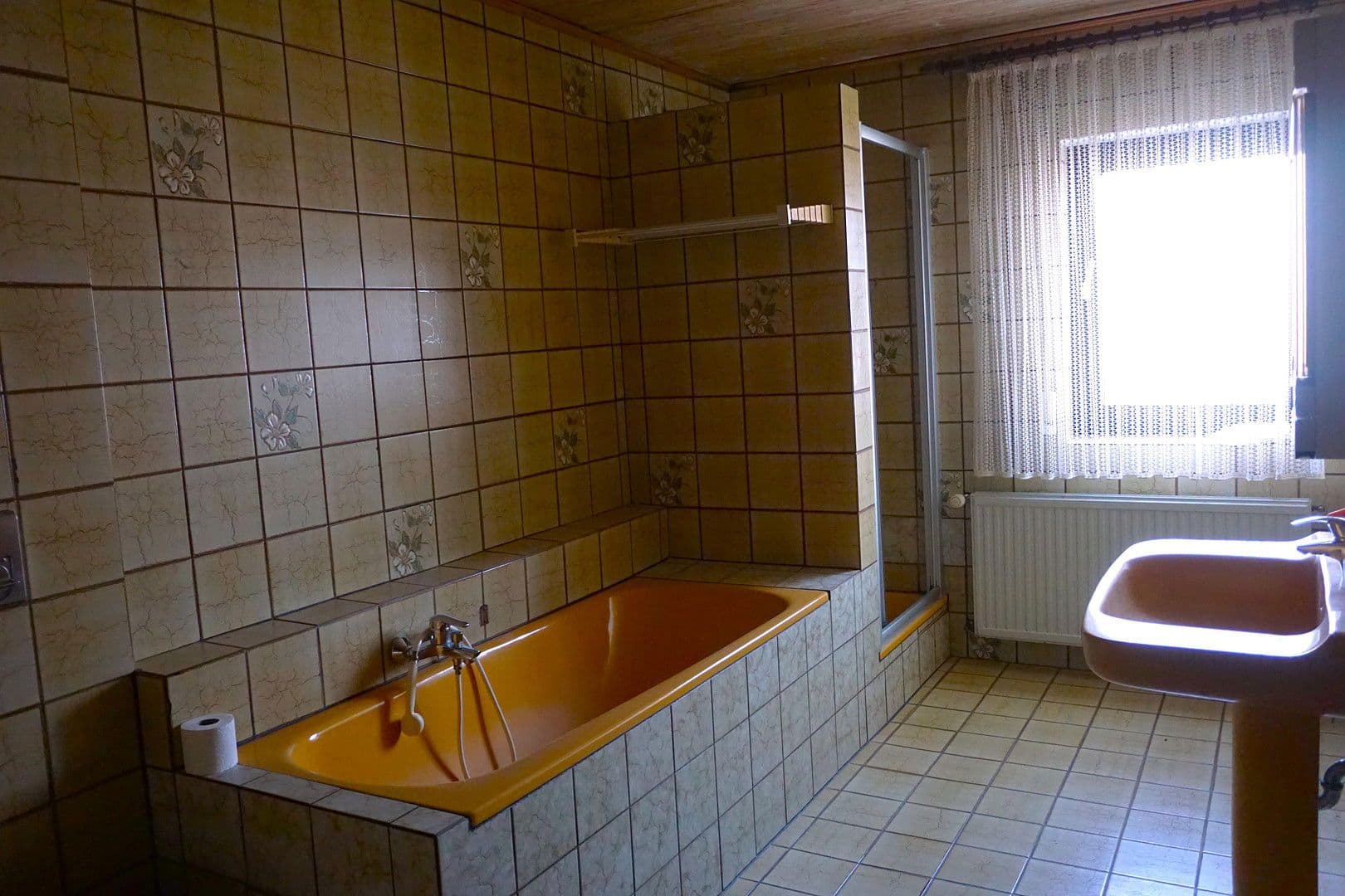 Predaj domu 162 m², pozemek 932 m², Bruchsal, Bádensko-Wurttembersko Predaj domu 162 m², pozemek 932 m², Bruchsal, Bádensko-Wurttembersko