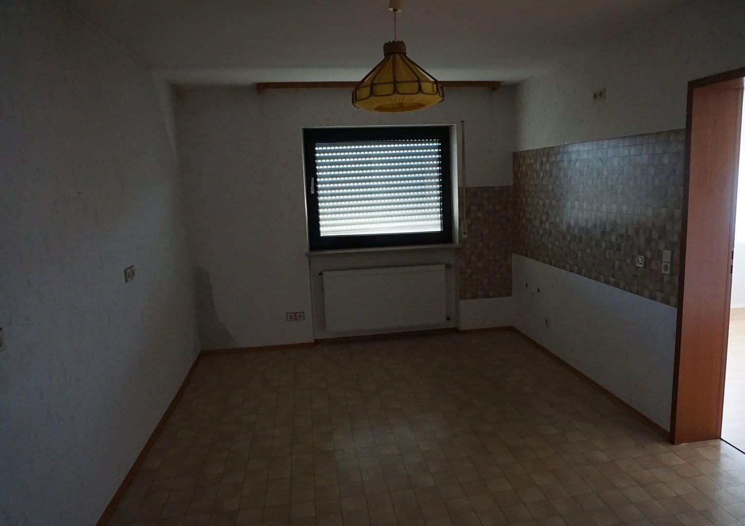 Predaj domu 162 m², pozemek 932 m², Bruchsal, Bádensko-Wurttembersko Predaj domu 162 m², pozemek 932 m², Bruchsal, Bádensko-Wurttembersko