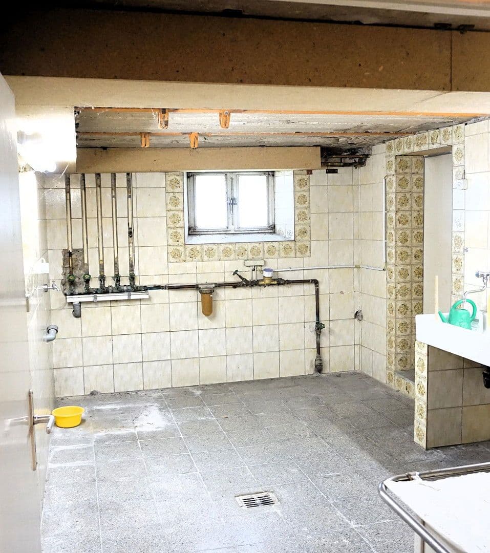 Predaj domu 162 m², pozemek 932 m², Bruchsal, Bádensko-Wurttembersko Predaj domu 162 m², pozemek 932 m², Bruchsal, Bádensko-Wurttembersko