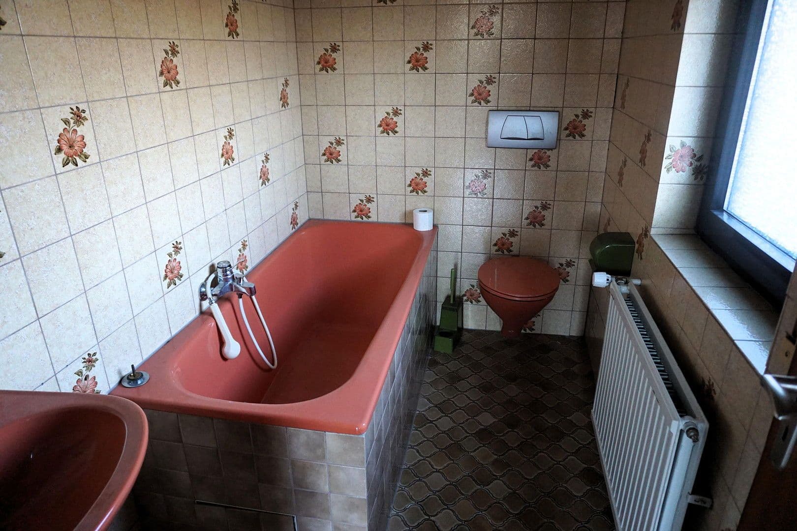 Predaj domu 162 m², pozemek 932 m², Bruchsal, Bádensko-Wurttembersko Predaj domu 162 m², pozemek 932 m², Bruchsal, Bádensko-Wurttembersko