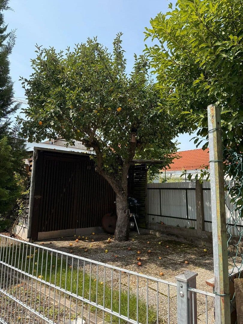 Predaj domu 164 m², pozemek 415 m², Alte Ingolstädter Str. 6, Beilngries, Bavorsko Predaj domu 164 m², pozemek 415 m², Alte Ingolstädter Str. 6, Beilngries, Bavorsko