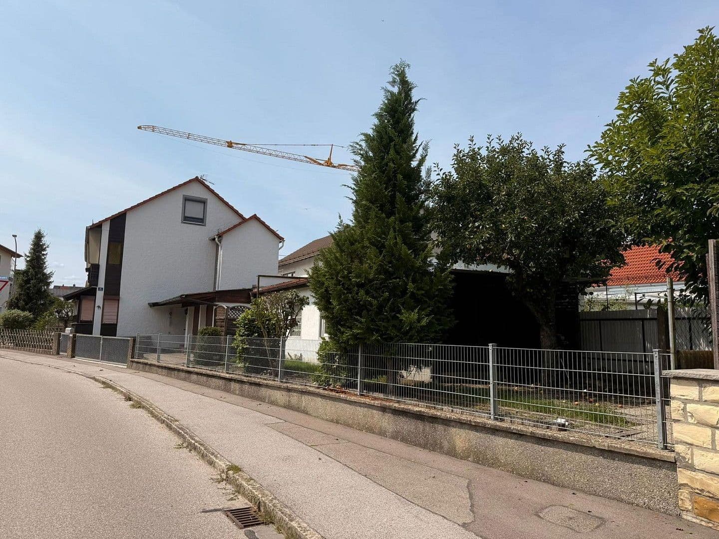Predaj domu 164 m², pozemek 415 m², Alte Ingolstädter Str. 6, Beilngries, Bavorsko Predaj domu 164 m², pozemek 415 m², Alte Ingolstädter Str. 6, Beilngries, Bavorsko