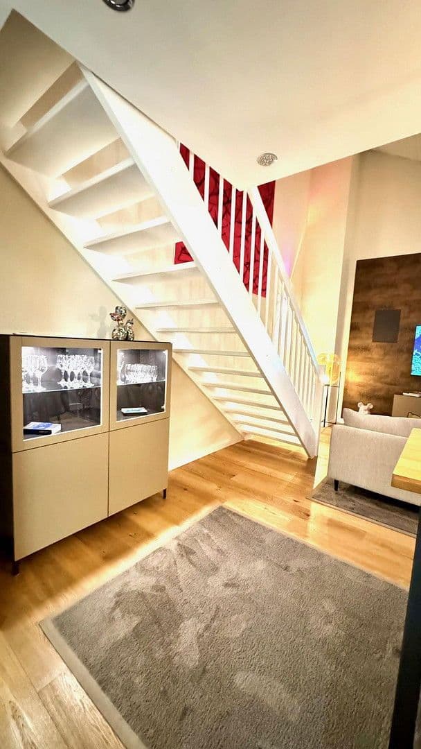 Prenájom bytu 2-izbový 56 m², Friedrich Staude Strasse. 2, Zwickau, Sasko Prenájom bytu 2-izbový 56 m², Friedrich Staude Strasse. 2, Zwickau, Sasko