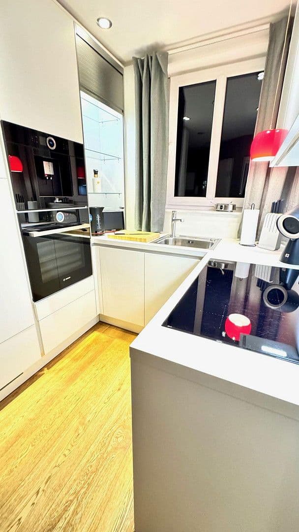 Prenájom bytu 2-izbový 56 m², Friedrich Staude Strasse. 2, Zwickau, Sasko Prenájom bytu 2-izbový 56 m², Friedrich Staude Strasse. 2, Zwickau, Sasko