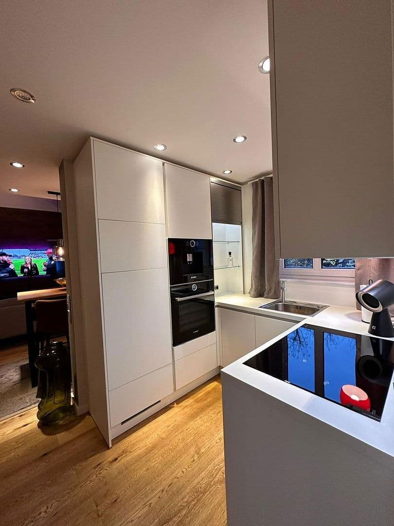 Prenájom bytu 2-izbový 56 m², Friedrich Staude Strasse. 2, Zwickau, Sasko Prenájom bytu 2-izbový 56 m², Friedrich Staude Strasse. 2, Zwickau, Sasko