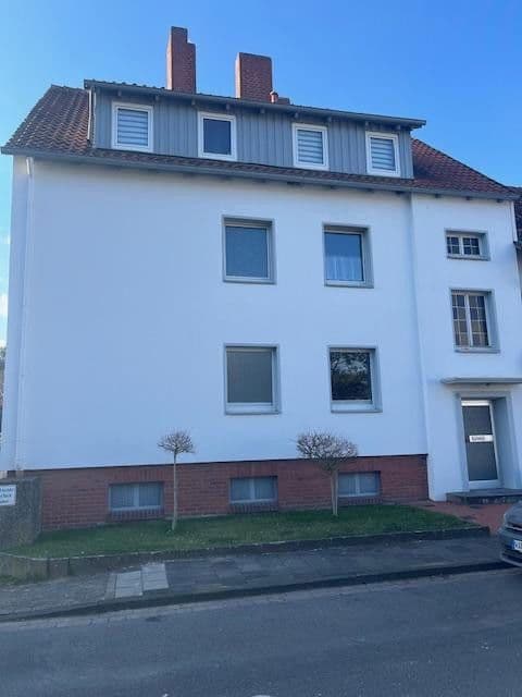 Prenájom bytu 3-izbový 81 m², Nibourstaße 9, Hameln, Dolné Sasko Prenájom bytu 3-izbový 81 m², Nibourstaße 9, Hameln, Dolné Sasko