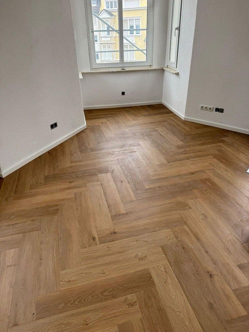 Prenájom bytu 4-izbový 102 m², Bad Neuenahr-Ahrweiler, Porýnie-Falcko Prenájom bytu 4-izbový 102 m², Bad Neuenahr-Ahrweiler, Porýnie-Falcko