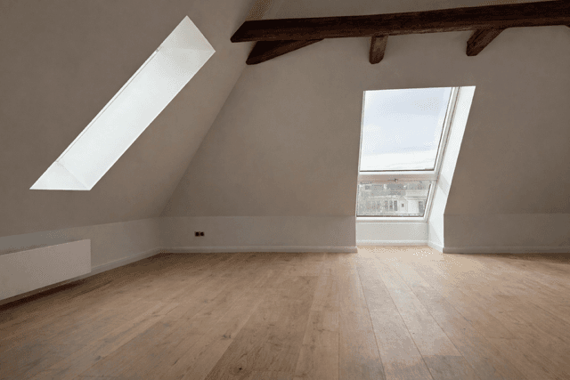 Prenájom bytu 5-izbový 145 m², Kohlhökerstrasse, Bremen, Brémy Prenájom bytu 5-izbový 145 m², Kohlhökerstrasse, Bremen, Brémy