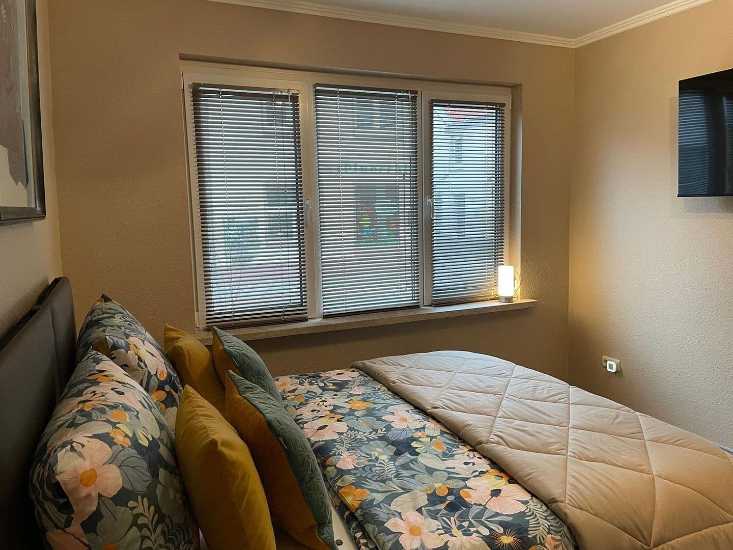 Predaj domu 750 m², pozemek 1.179 m², Hauptstraße 50 A, Hage, Dolné Sasko Predaj domu 750 m², pozemek 1.179 m², Hauptstraße 50 A, Hage, Dolné Sasko