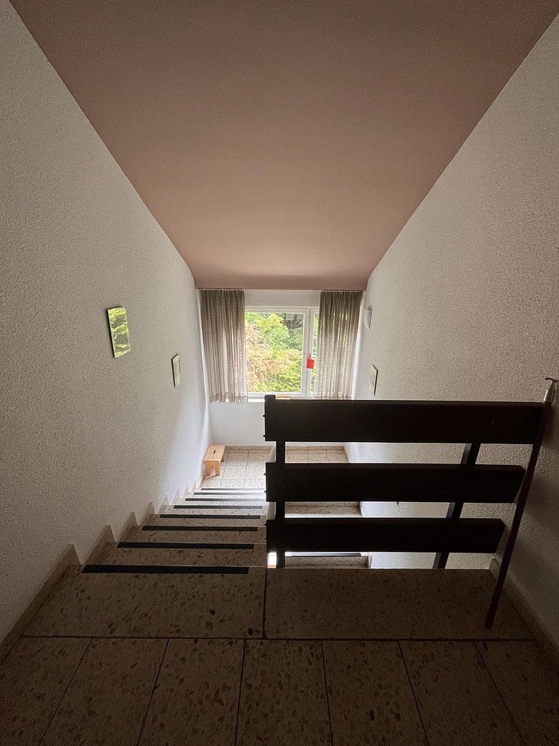 Prenájom bytu 3-izbový 76 m², Berlin, Berlín Prenájom bytu 3-izbový 76 m², Berlin, Berlín