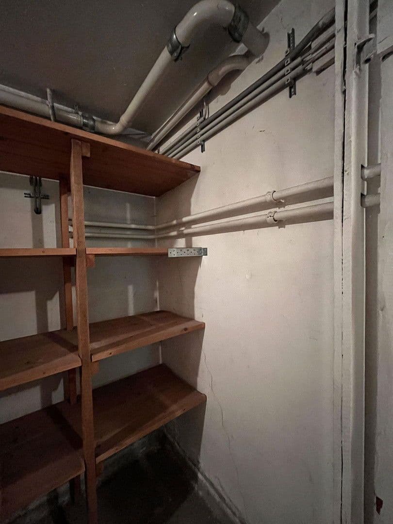 Prenájom bytu 3-izbový 76 m², Berlin, Berlín Prenájom bytu 3-izbový 76 m², Berlin, Berlín