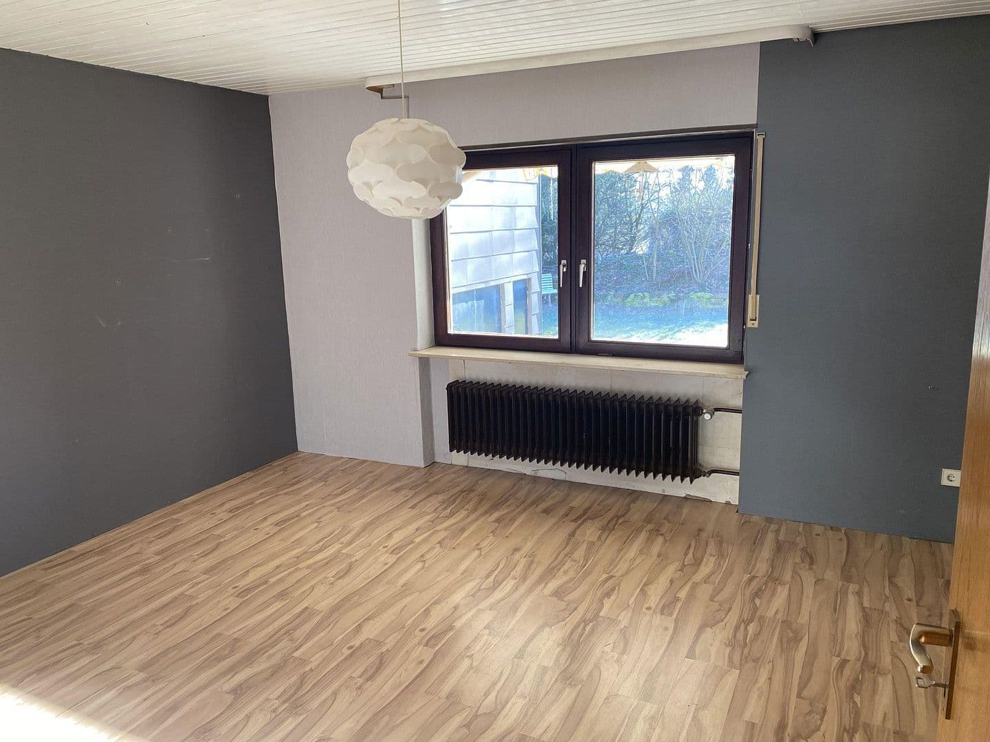 Predaj domu 220 m², pozemek 881 m², Gaugraf-Zeisolf-Str. 3, Sinsheim, Bádensko-Wurttembersko Predaj domu 220 m², pozemek 881 m², Gaugraf-Zeisolf-Str. 3, Sinsheim, Bádensko-Wurttembersko