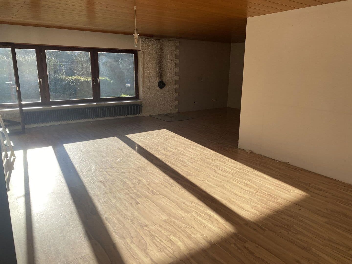 Predaj domu 220 m², pozemek 881 m², Gaugraf-Zeisolf-Str. 3, Sinsheim, Bádensko-Wurttembersko Predaj domu 220 m², pozemek 881 m², Gaugraf-Zeisolf-Str. 3, Sinsheim, Bádensko-Wurttembersko
