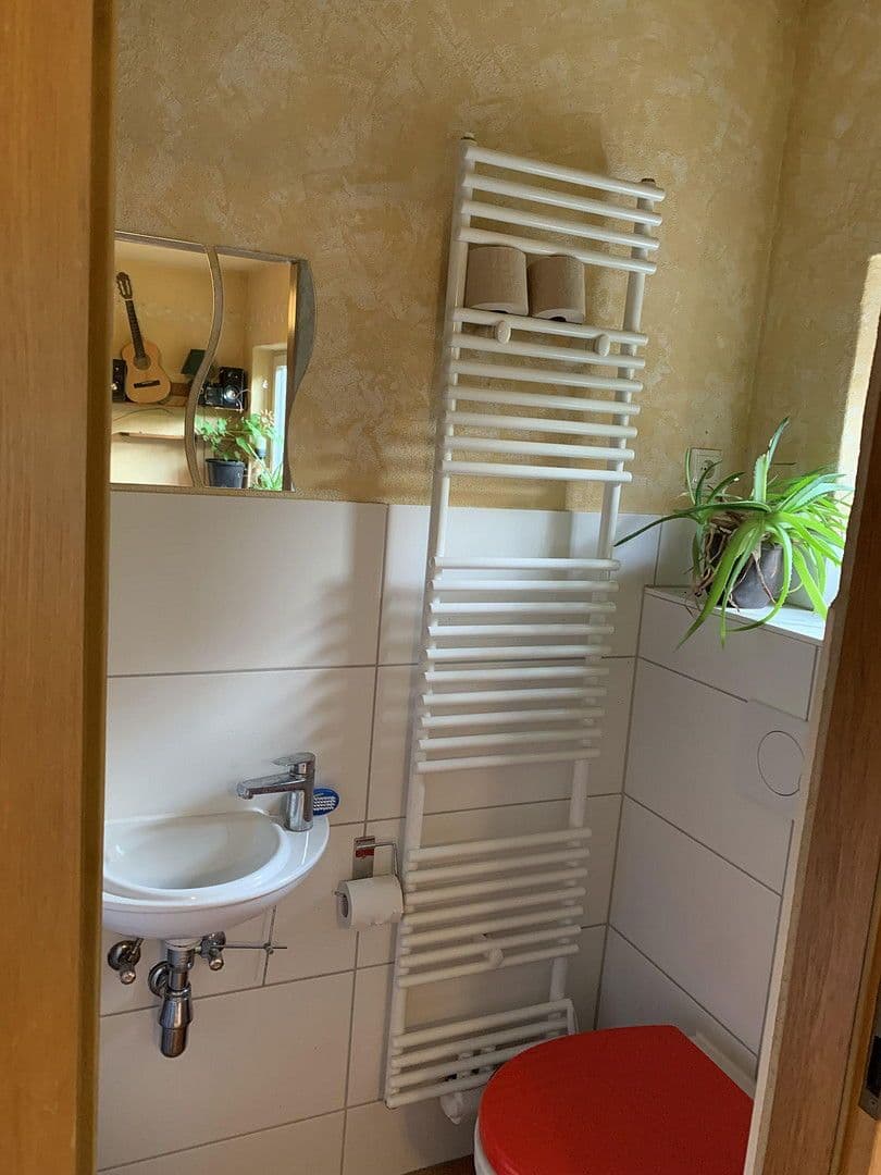 Predaj domu 180 m², pozemek 168 m², Am Hügel 6, Saalfeld/Saale, Durínsko Predaj domu 180 m², pozemek 168 m², Am Hügel 6, Saalfeld/Saale, Durínsko