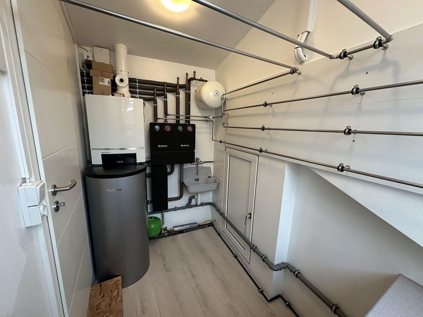 Predaj domu 104 m², pozemek 150 m², Heidenfahrt 14, Ingelheim am Rhein, Porýnie-Falcko Predaj domu 104 m², pozemek 150 m², Heidenfahrt 14, Ingelheim am Rhein, Porýnie-Falcko