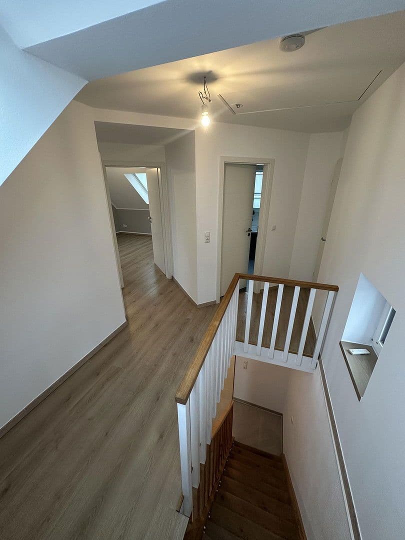 Predaj domu 104 m², pozemek 150 m², Heidenfahrt 14, Ingelheim am Rhein, Porýnie-Falcko Predaj domu 104 m², pozemek 150 m², Heidenfahrt 14, Ingelheim am Rhein, Porýnie-Falcko