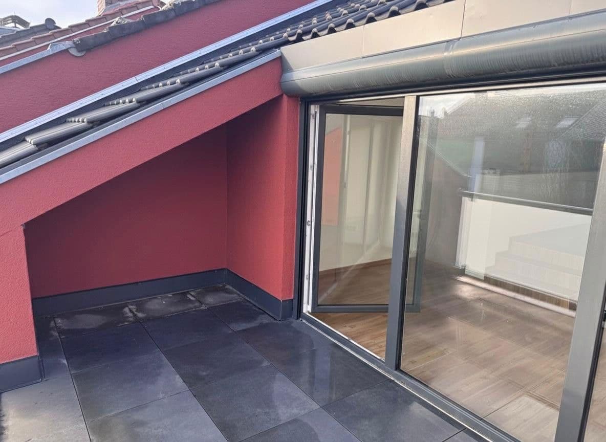 Prenájom domu 120 m², pozemek 172 m², Bensheim, Hesensko Prenájom domu 120 m², pozemek 172 m², Bensheim, Hesensko