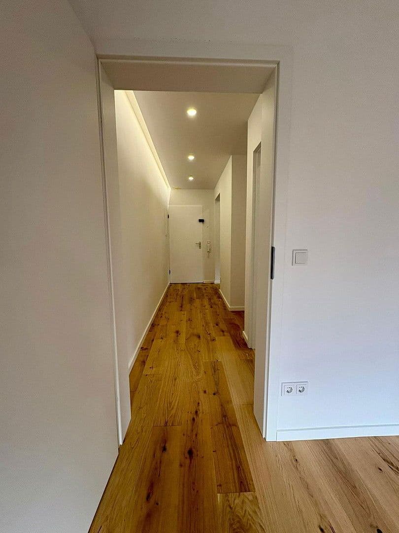 Predaj bytu 2-izbový 59 m², Mühlthaler Straße 98, München, Bavorsko Predaj bytu 2-izbový 59 m², Mühlthaler Straße 98, München, Bavorsko