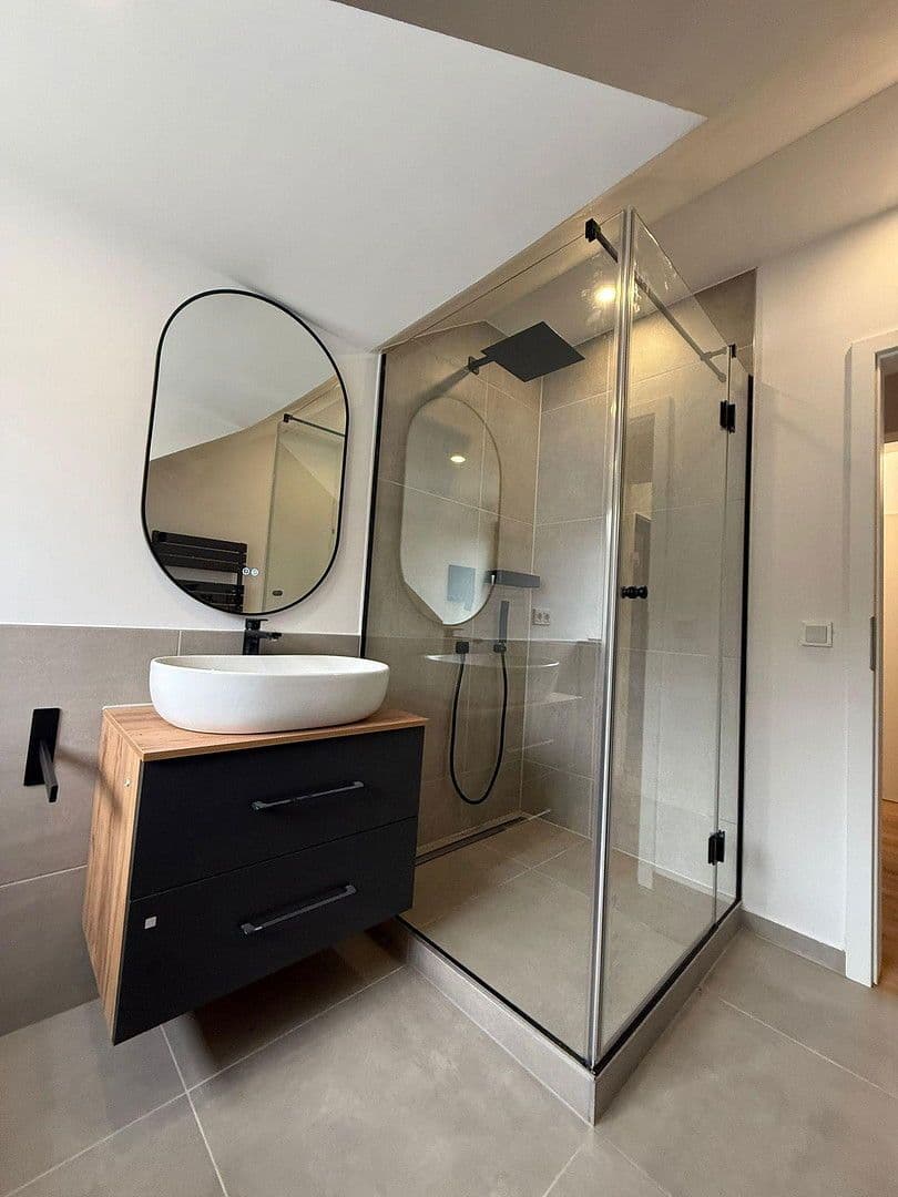 Predaj bytu 2-izbový 59 m², Mühlthaler Straße 98, München, Bavorsko Predaj bytu 2-izbový 59 m², Mühlthaler Straße 98, München, Bavorsko