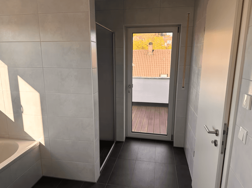 Prenájom bytu 4-izbový 118 m², Austr. 2, Wernberg-Köblitz, Bavorsko Prenájom bytu 4-izbový 118 m², Austr. 2, Wernberg-Köblitz, Bavorsko