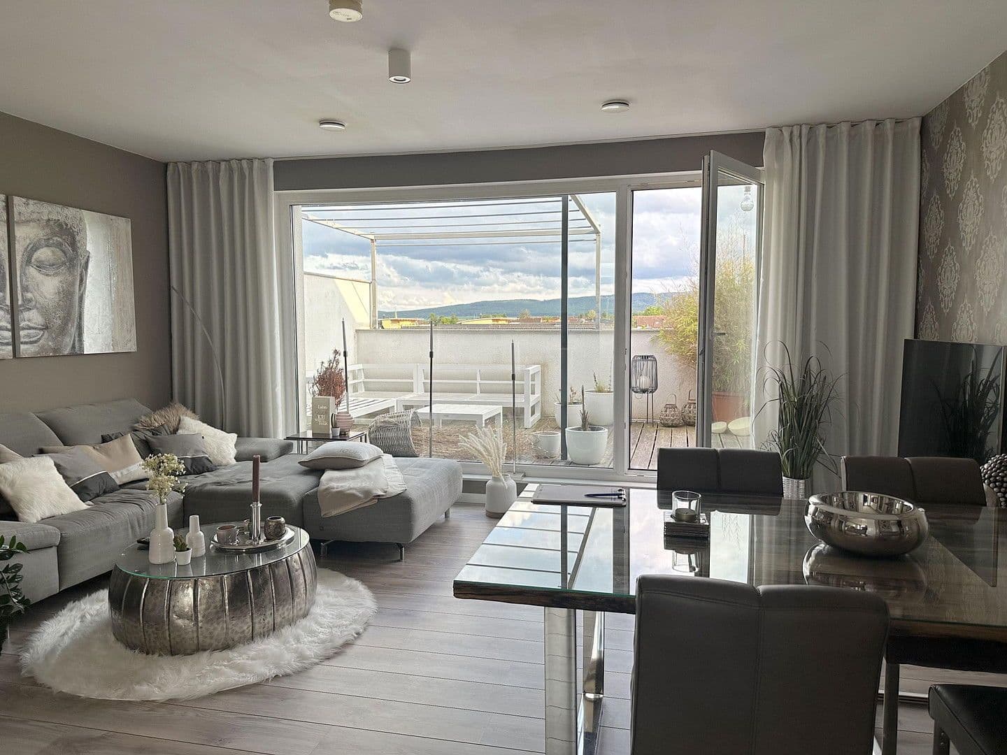 Predaj domu 578 m², pozemek 605 m², Lise-Meitner Straße 7, Hildesheim, Dolné Sasko Predaj domu 578 m², pozemek 605 m², Lise-Meitner Straße 7, Hildesheim, Dolné Sasko