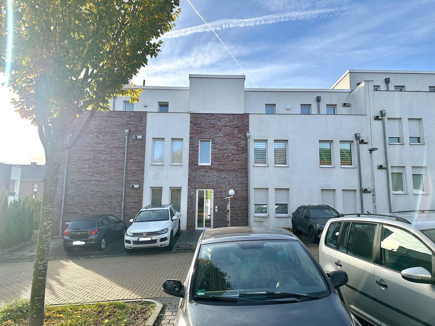 Predaj domu 578 m², pozemek 605 m², Lise-Meitner Straße 7, Hildesheim, Dolné Sasko Predaj domu 578 m², pozemek 605 m², Lise-Meitner Straße 7, Hildesheim, Dolné Sasko
